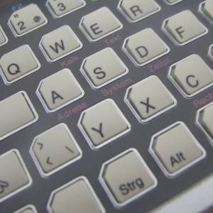 tastatur_mit_folie.jpg